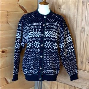 L.L. Bean navy Nordic style cardigan sweater Large